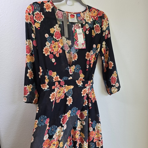 NWT Farm Rio Floral Wrap Dress XS - Picture 6 of 16